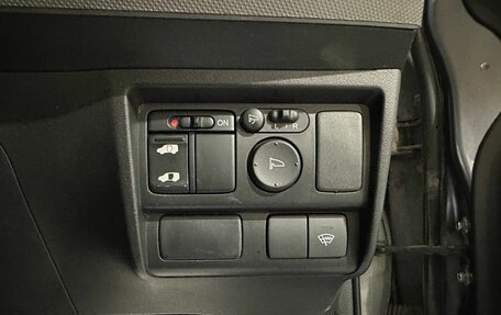 Honda Freed I, 2010 год, 975 000 рублей, 26 фотография