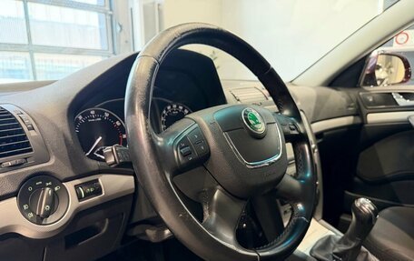 Skoda Octavia, 2010 год, 750 000 рублей, 13 фотография