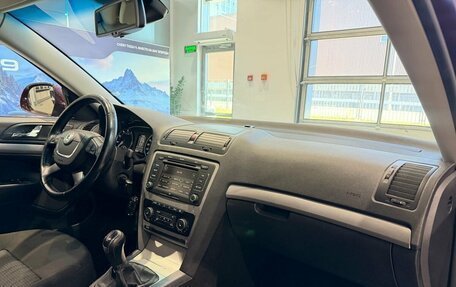 Skoda Octavia, 2010 год, 750 000 рублей, 10 фотография