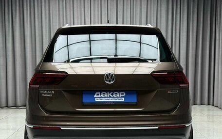 Volkswagen Tiguan II, 2018 год, 2 679 000 рублей, 5 фотография