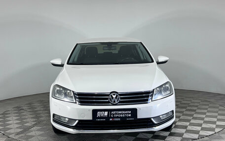 Volkswagen Passat B7, 2012 год, 1 097 000 рублей, 2 фотография