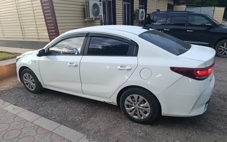 KIA Rio IV, 2020 год, 900 000 рублей, 4 фотография