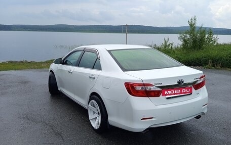 Toyota Camry, 2012 год, 1 520 000 рублей, 4 фотография