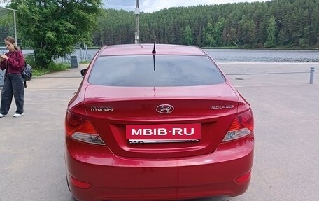 Hyundai Solaris II рестайлинг, 2013 год, 750 000 рублей, 4 фотография