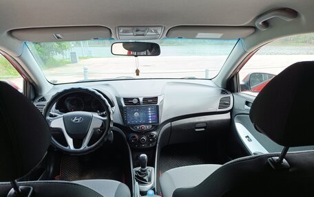 Hyundai Solaris II рестайлинг, 2013 год, 750 000 рублей, 9 фотография