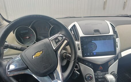 Chevrolet Cruze II, 2014 год, 670 000 рублей, 9 фотография