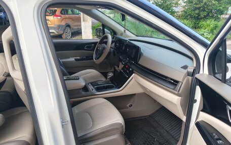 KIA Carnival, 2021 год, 3 750 000 рублей, 6 фотография