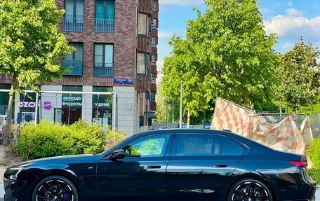 BMW 7 серия, 2023 год, 13 249 000 рублей, 9 фотография
