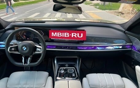 BMW 7 серия, 2023 год, 13 249 000 рублей, 10 фотография