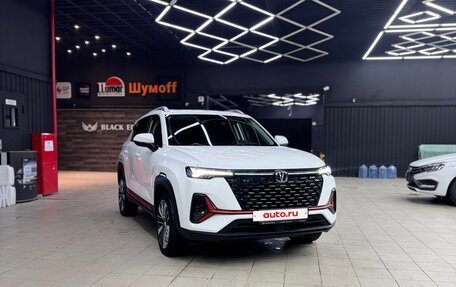 Changan CS35 Plus, 2023 год, 1 680 000 рублей, 2 фотография