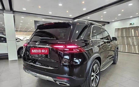 Mercedes-Benz GLE, 2024 год, 7 558 000 рублей, 3 фотография