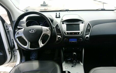 Hyundai ix35 I рестайлинг, 2011 год, 1 499 000 рублей, 5 фотография