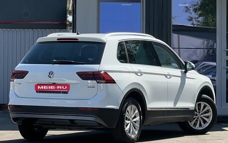 Volkswagen Tiguan II, 2017 год, 2 777 000 рублей, 6 фотография