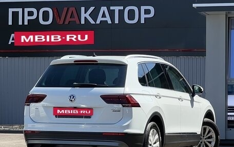 Volkswagen Tiguan II, 2017 год, 2 777 000 рублей, 5 фотография