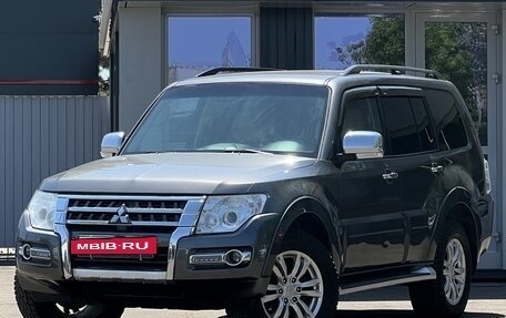 Mitsubishi Pajero IV, 2017 год, 3 177 000 рублей, 2 фотография
