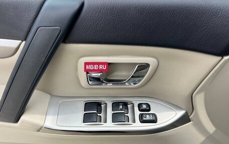 Mitsubishi Pajero IV, 2017 год, 3 177 000 рублей, 9 фотография