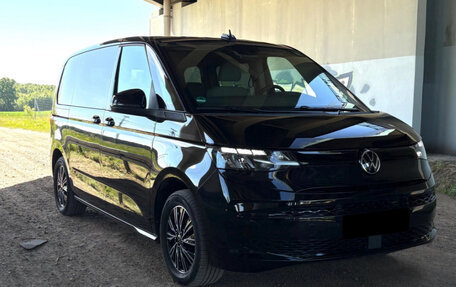Volkswagen Multivan, 2023 год, 4 330 240 рублей, 1 фотография