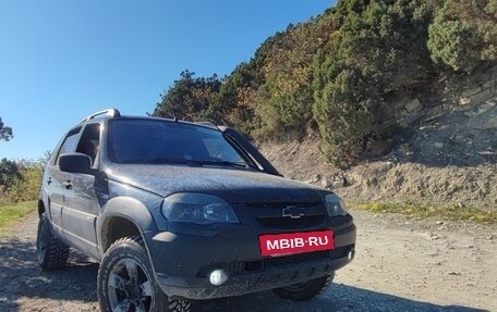 Chevrolet Niva I рестайлинг, 2015 год, 800 000 рублей, 9 фотография