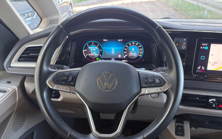 Volkswagen Multivan, 2023 год, 4 330 240 рублей, 10 фотография