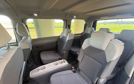 Volkswagen Multivan, 2023 год, 4 330 240 рублей, 18 фотография