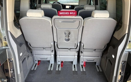 Volkswagen Multivan, 2023 год, 4 330 240 рублей, 12 фотография