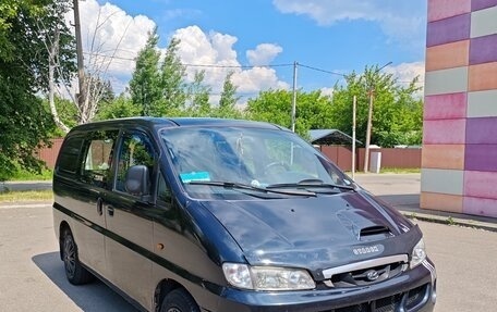 Hyundai H-1 II рестайлинг, 2004 год, 390 000 рублей, 3 фотография