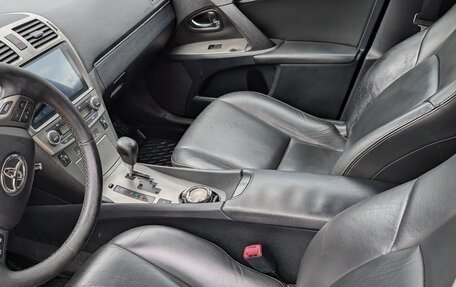 Toyota Avensis III рестайлинг, 2011 год, 1 000 000 рублей, 7 фотография