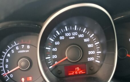 KIA Rio III рестайлинг, 2013 год, 690 000 рублей, 9 фотография