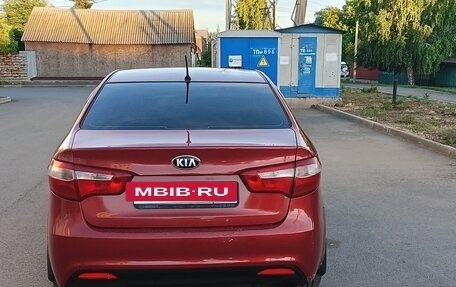 KIA Rio III рестайлинг, 2013 год, 690 000 рублей, 13 фотография