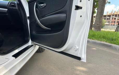 BMW 1 серия, 2011 год, 980 000 рублей, 6 фотография