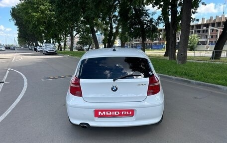 BMW 1 серия, 2011 год, 980 000 рублей, 4 фотография