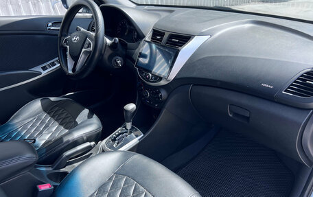 Hyundai Solaris II рестайлинг, 2012 год, 827 000 рублей, 16 фотография