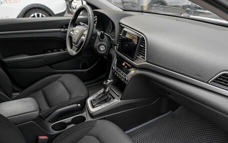 Hyundai Elantra VI рестайлинг, 2018 год, 1 581 400 рублей, 6 фотография
