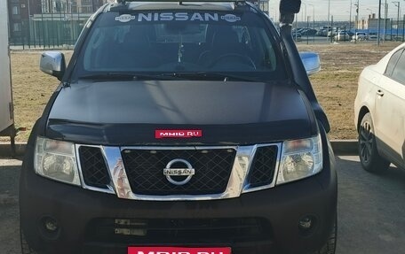 Nissan Navara (Frontier), 2010 год, 3 500 000 рублей, 1 фотография