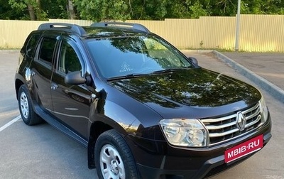Renault Duster I рестайлинг, 2014 год, 825 000 рублей, 1 фотография