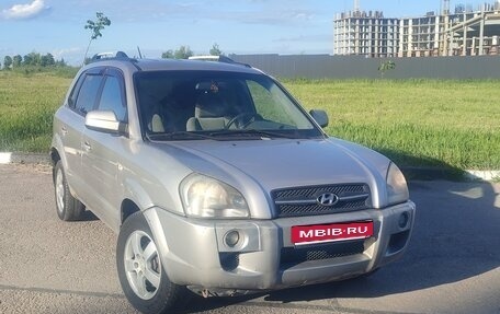 Hyundai Tucson III, 2004 год, 445 000 рублей, 1 фотография