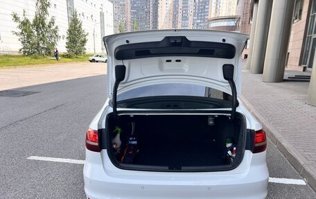 Volkswagen Jetta VI, 2016 год, 1 500 000 рублей, 10 фотография