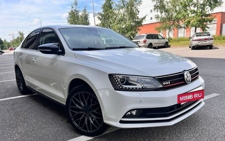 Volkswagen Jetta VI, 2016 год, 1 500 000 рублей, 2 фотография