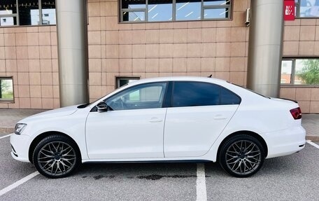 Volkswagen Jetta VI, 2016 год, 1 500 000 рублей, 4 фотография