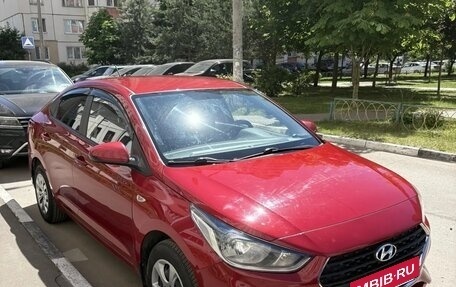 Hyundai Solaris II рестайлинг, 2019 год, 1 650 000 рублей, 2 фотография