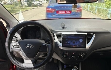 Hyundai Solaris II рестайлинг, 2019 год, 1 650 000 рублей, 8 фотография