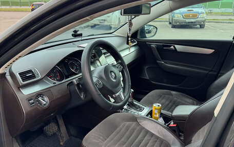 Volkswagen Passat B7, 2011 год, 1 120 000 рублей, 10 фотография