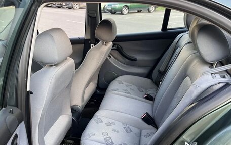 SEAT Leon II, 2002 год, 425 000 рублей, 19 фотография