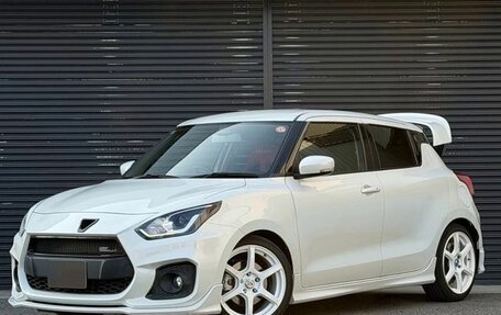 Suzuki Swift V, 2023 год, 890 000 рублей, 1 фотография