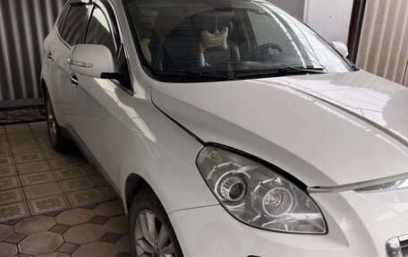 Luxgen Luxgen7 SUV, 2012 год, 900 000 рублей, 3 фотография