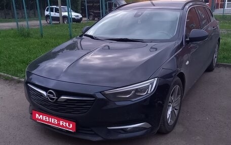 Opel Insignia II рестайлинг, 2018 год, 1 930 000 рублей, 3 фотография