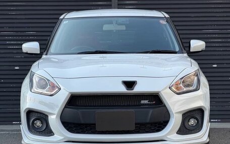 Suzuki Swift V, 2023 год, 890 000 рублей, 2 фотография