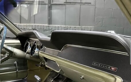 Ford Mustang VI рестайлинг, 1967 год, 4 950 000 рублей, 13 фотография