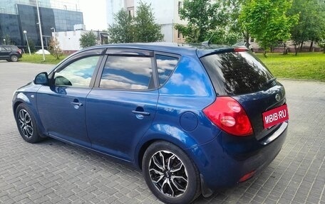 KIA cee'd I рестайлинг, 2008 год, 550 000 рублей, 12 фотография
