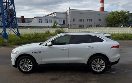 Jaguar F-Pace, 2016 год, 2 200 000 рублей, 4 фотография